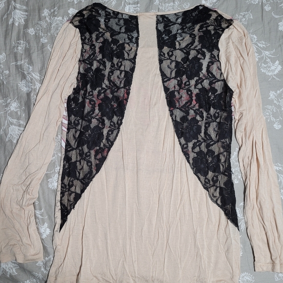 Red Ranch tan, black and pink with gemstones "Cowgirls and Diamonds" long sleeve - Picture 2 of 2